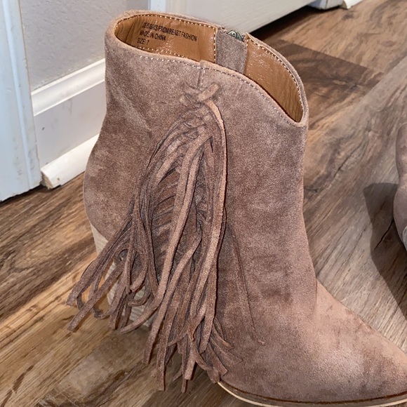 Fringe Booties - Picture 7 of 13